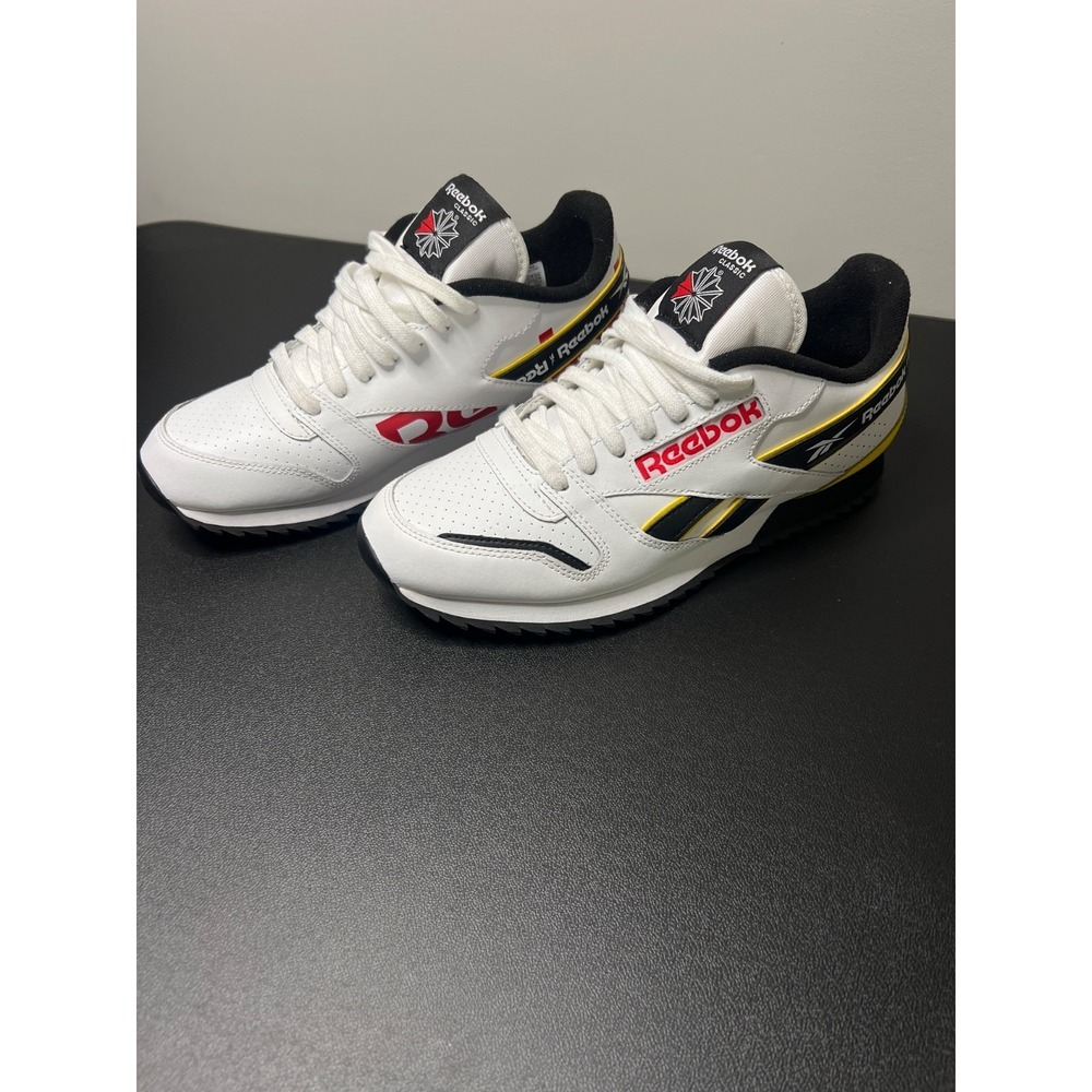 Reebok Classic Shoes Size 6.5